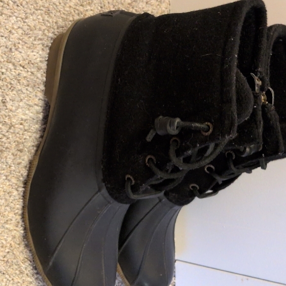 Sperry Women's Black  Winter And Rain Boots - Picture 5 of 12